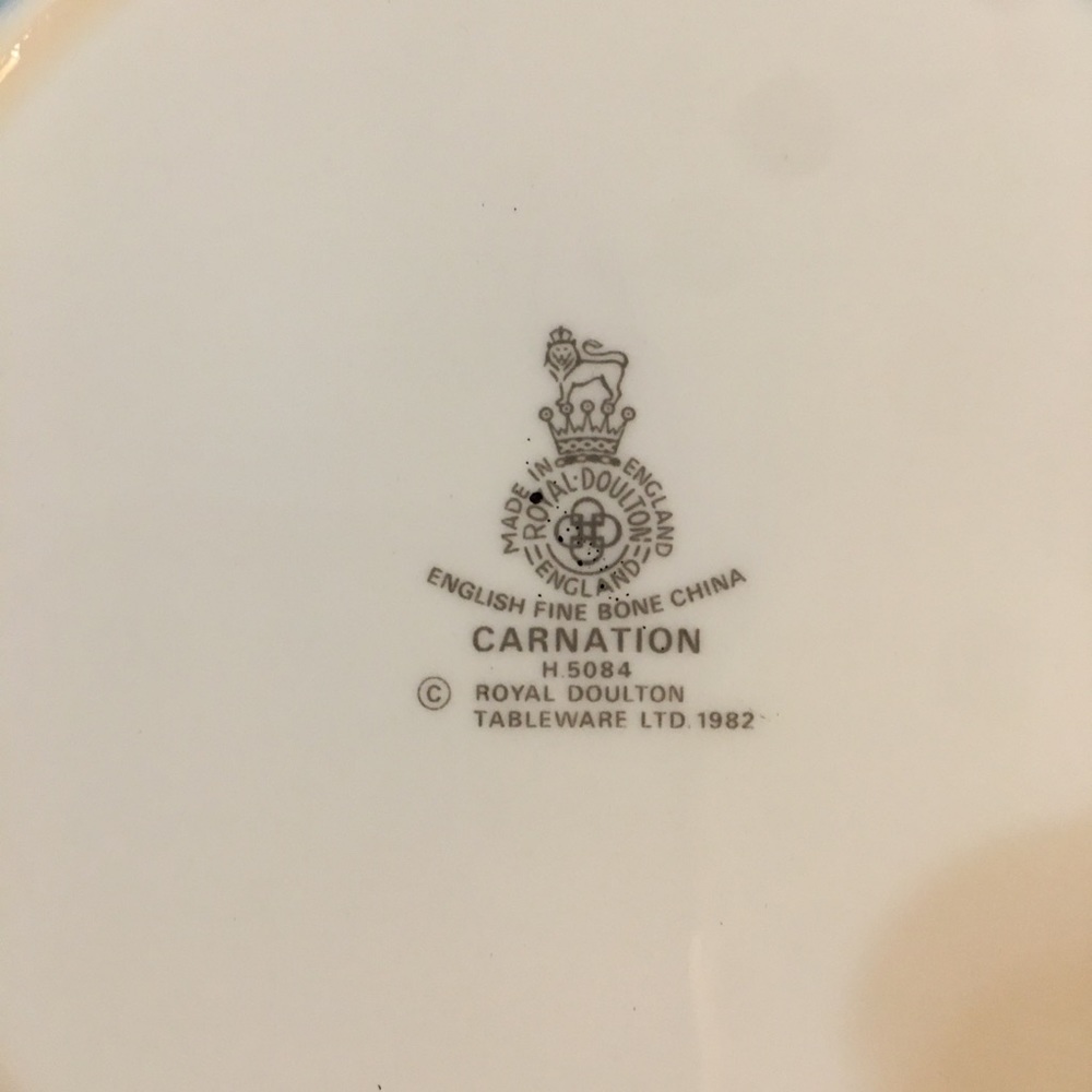 6 Royal Doulton Carnation Desert / Bread Plate 6.5" Set Of 6 MINT - Picture 4 of 4